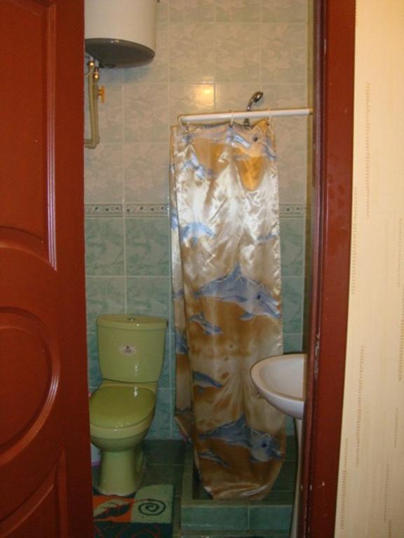 Chon-Sary-Oy Guest House At Do Altyn - Kum المظهر الخارجي الصورة