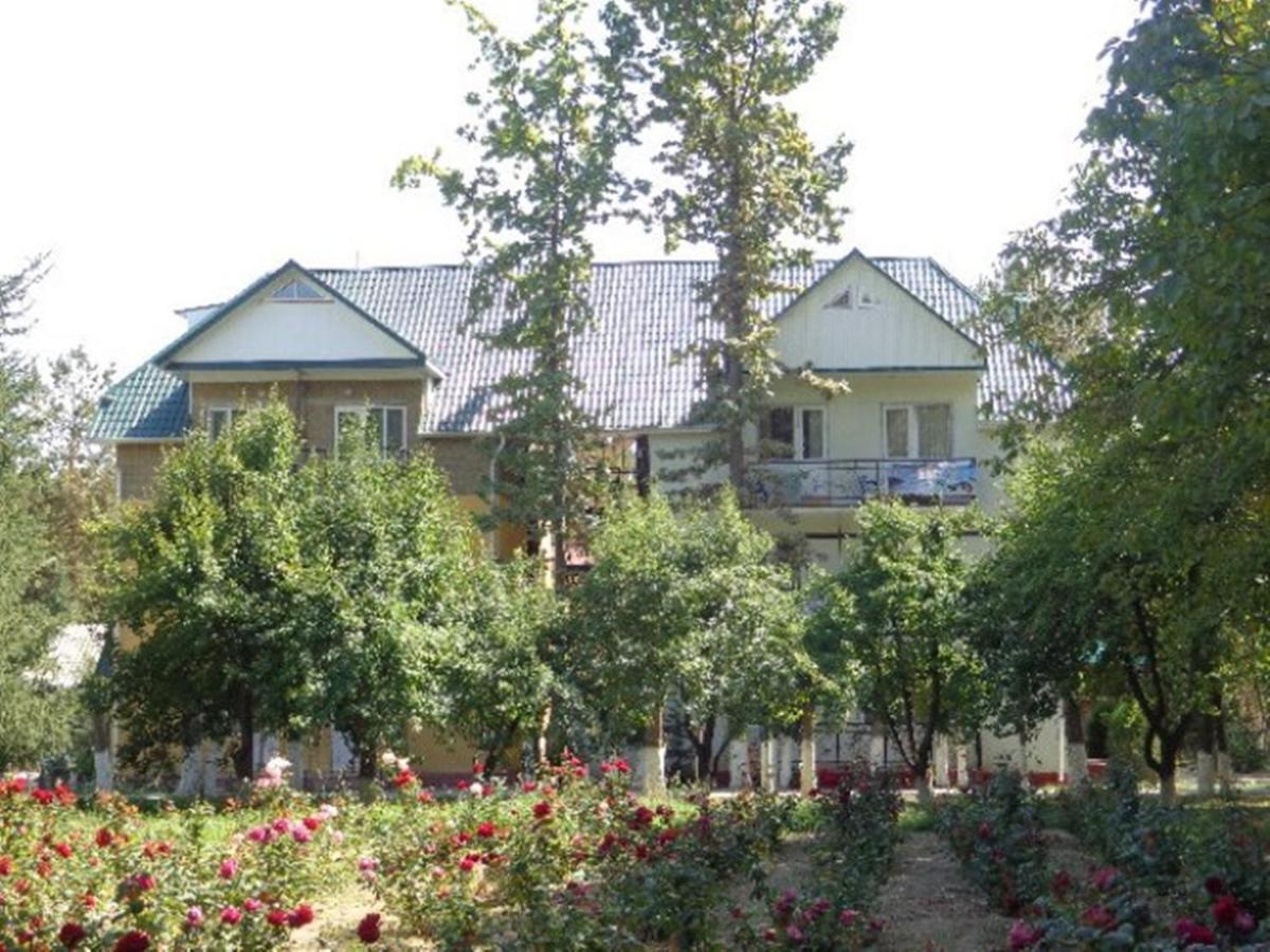 Chon-Sary-Oy Guest House At Do Altyn - Kum المظهر الخارجي الصورة